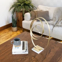 Anneaux dorés sur pied en marbre, 20,5 x 12,5″