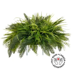 Arrangement de verdure pour pierre tombale