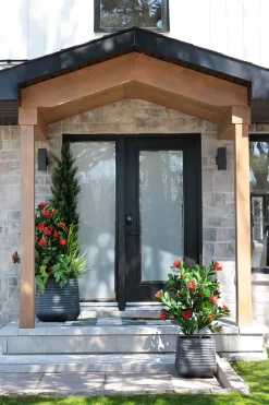 Arrangement extérieur artificiel, cèdre et rhododendron, 82 x 30″