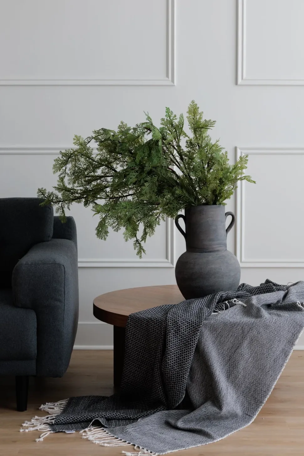 Artificial cedar spray, 39"