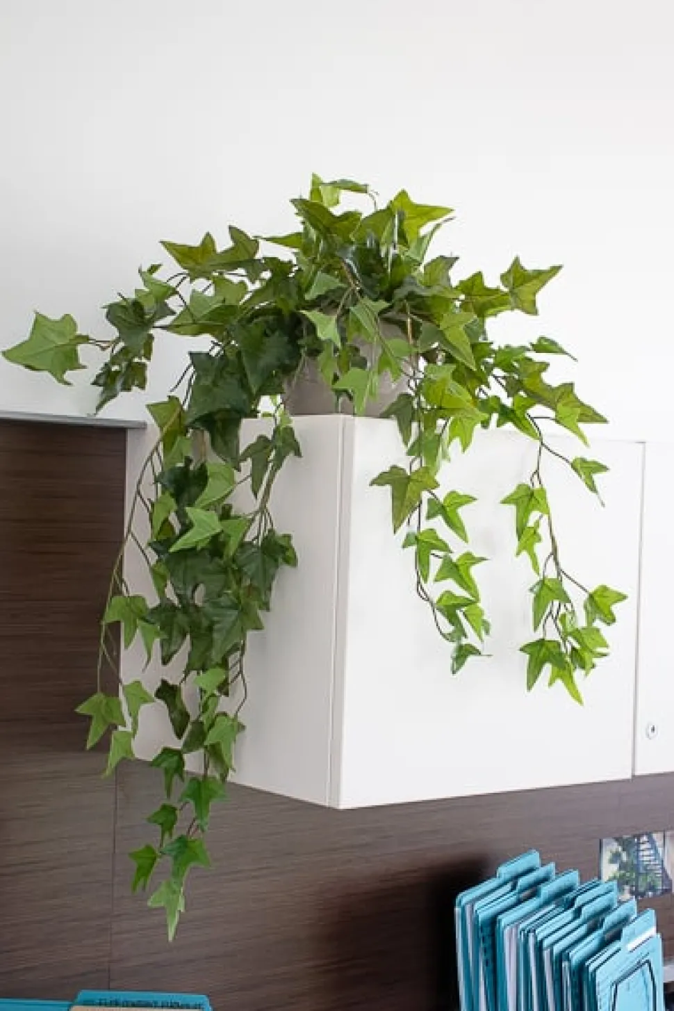Artificial green hanging ivy plant, 48"