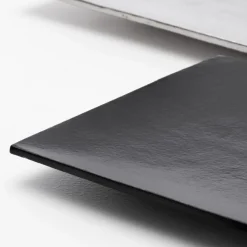 Assiette décorative noire en aluminium, 1 x 12″