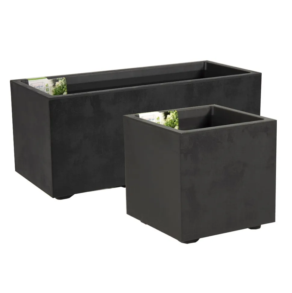 Bac à fleurs noir en polystyrène