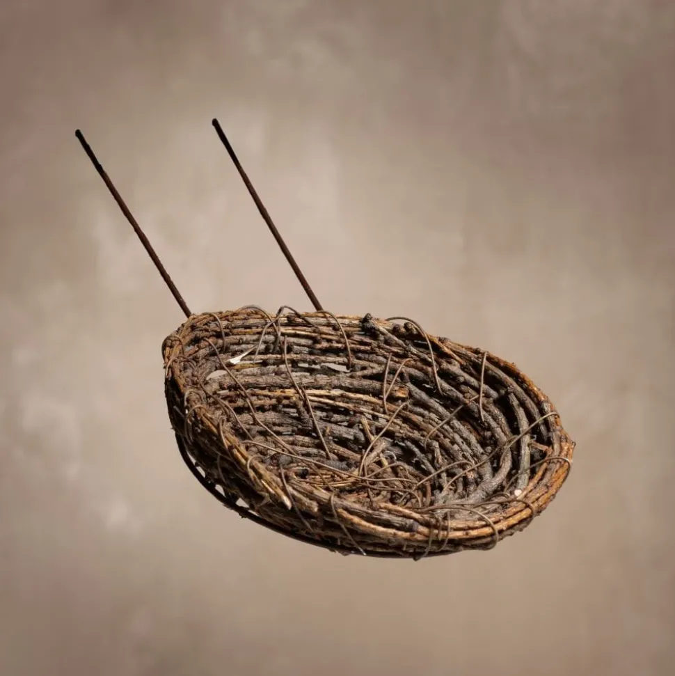 Bird’s nest decoration on metal picks, 10"