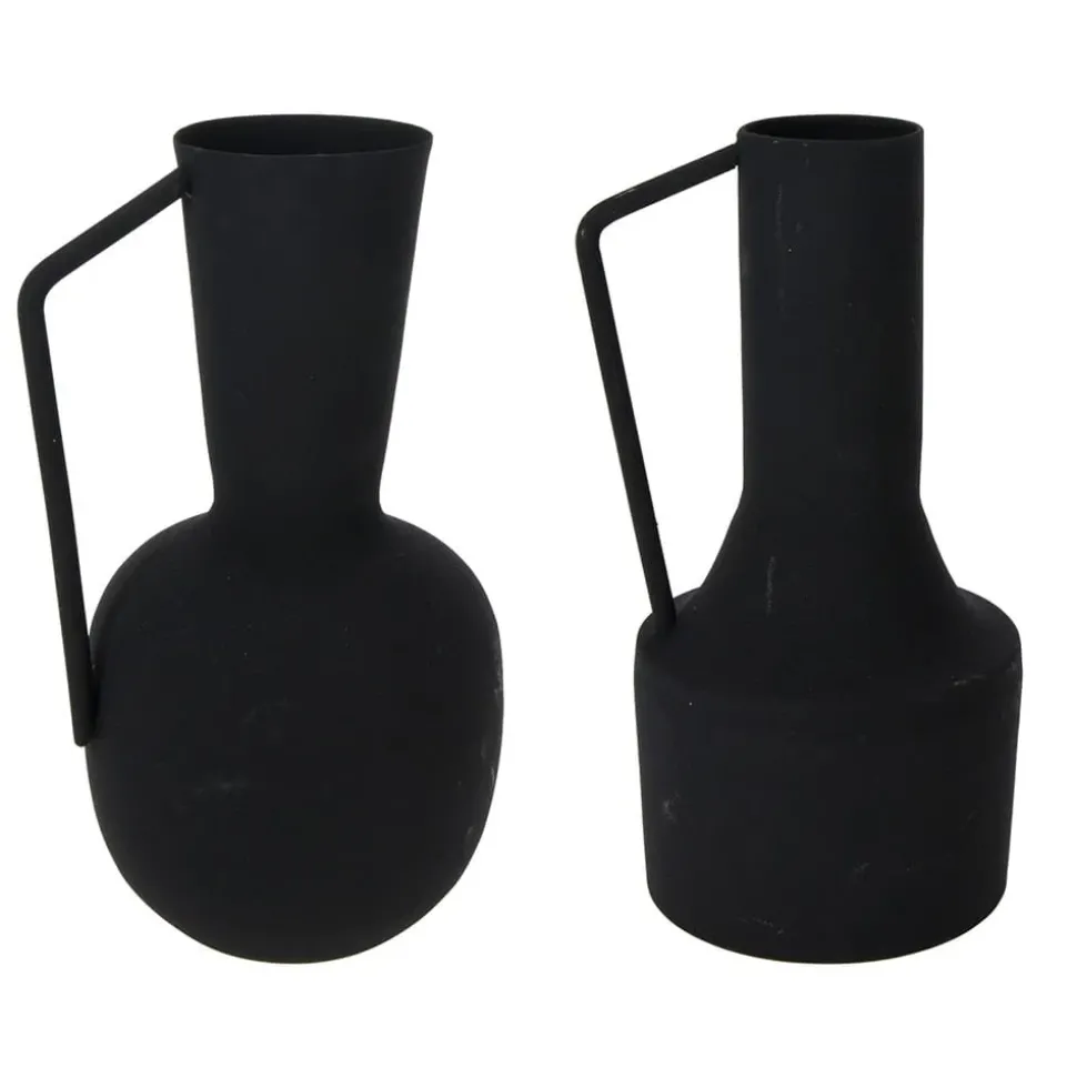 Black metal jug vase, 11,5 x 6"