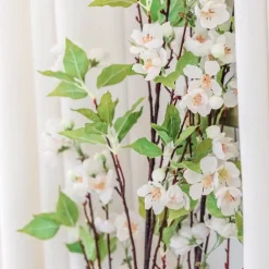 Branche de pêcher en fleurs, 59″