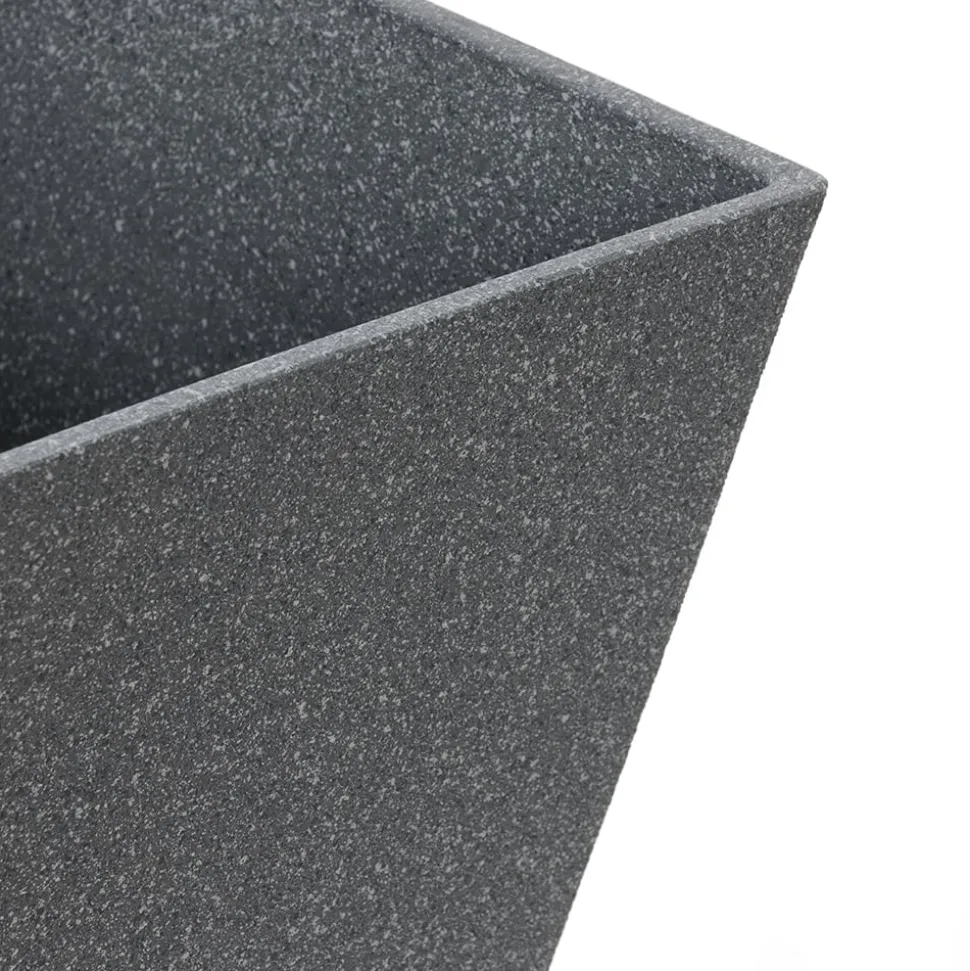 Dark grey recycled polypropylene outdoor pot