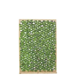 Deck privacy panel on wood base, 67 x 46″