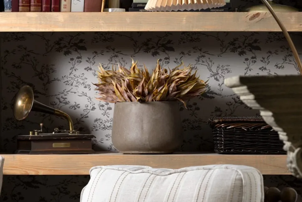 Fall foliage in a fibercement pot