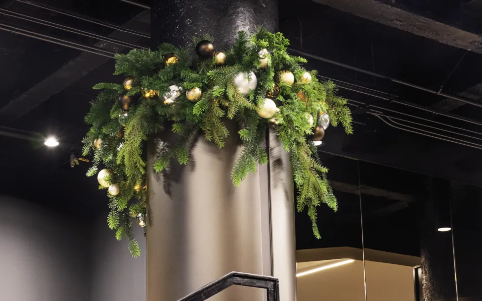 Gold wrickled Christmas ornaments, 3″