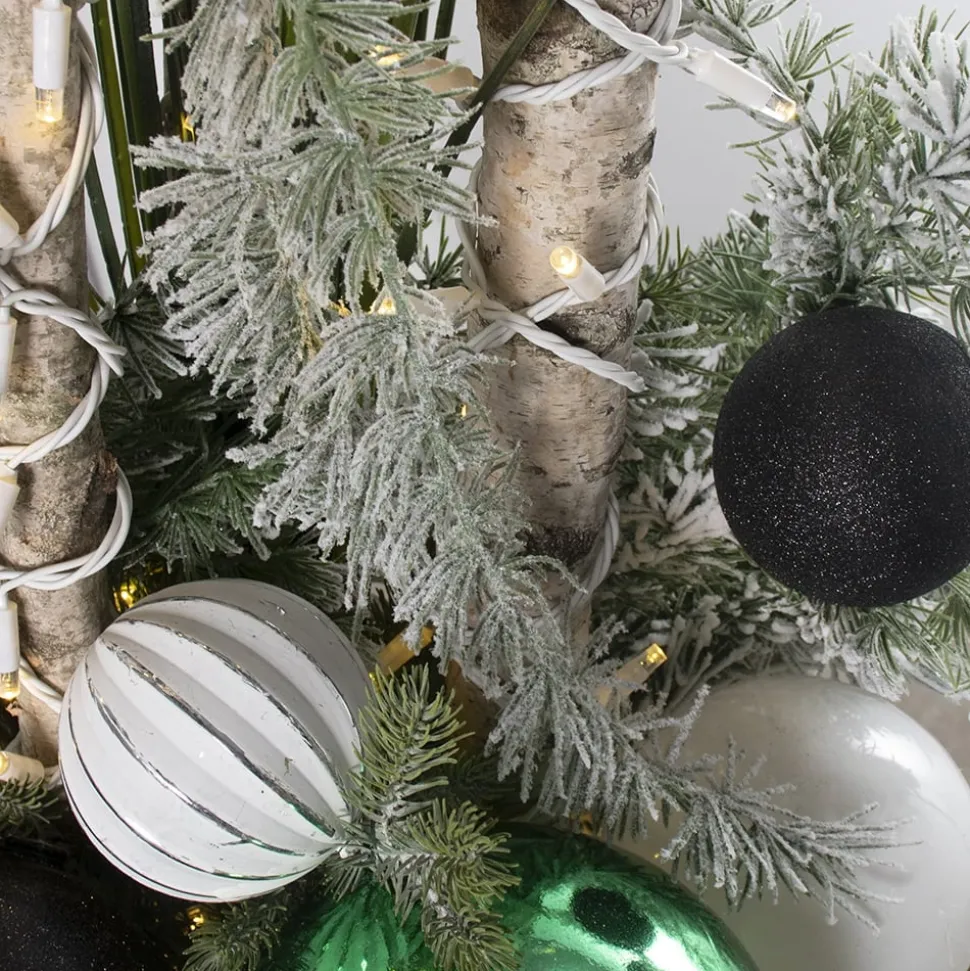 Green pre-lit outdoor Christmas arrangement, 70 x 24″