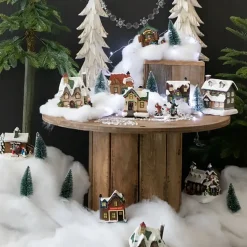 Illuminated LED building for Christmas village, 5 x 4"