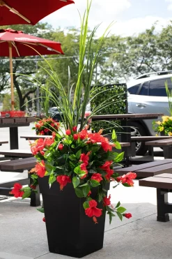 Jardinière extérieure d’hibiscus rouge artificiel, 50″