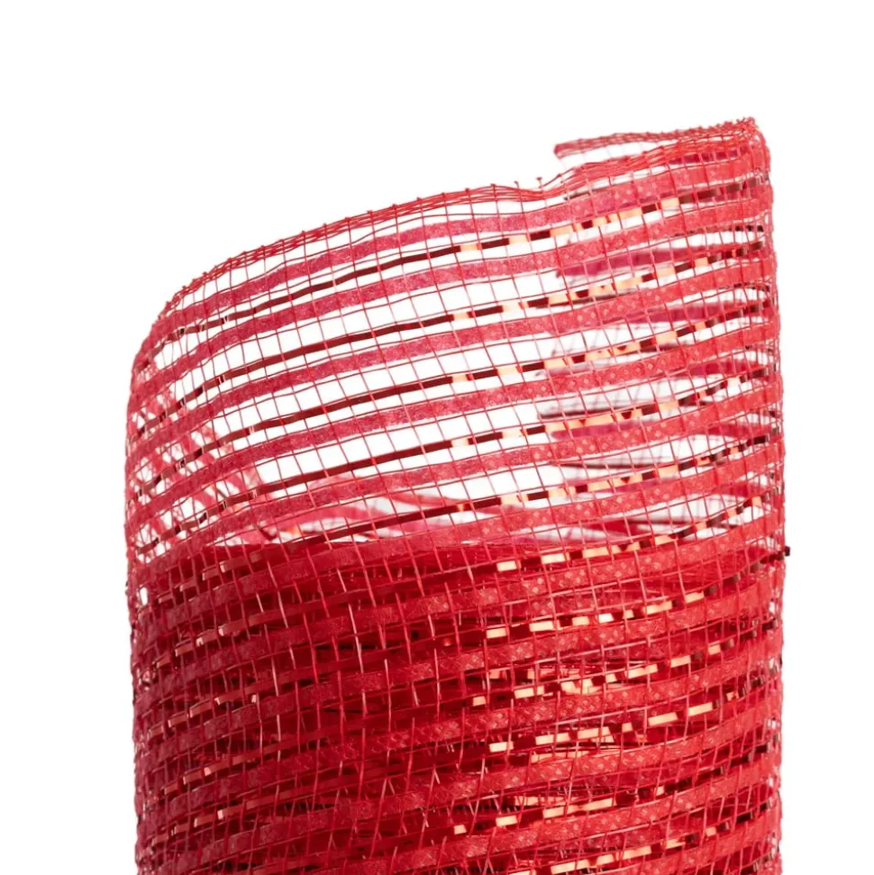 Lined red Christmas mesh, 30′ x 10"