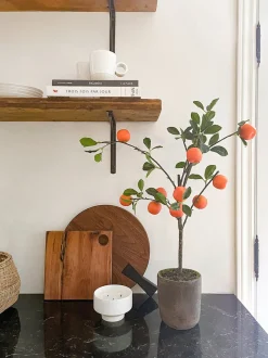 Oranger artificiel en pot de ciment, 30″