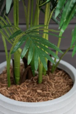 Palmier artificiel extérieur en pot beige fini terrazzo gris, 72″