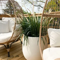 Potted outdoor artificial fountain grass, 41″