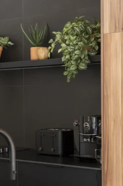 Real-touch artificial aluminum hanging plant, 28"