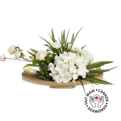 Rose and hydrangea centerpiece