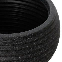 Round black recycled polypropylene planter