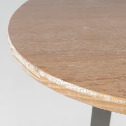 Round End Table 21.5 x 18″