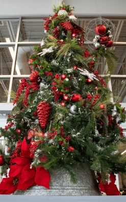 Set of 15 satin red G50 outdoor lights on green wire, 10′