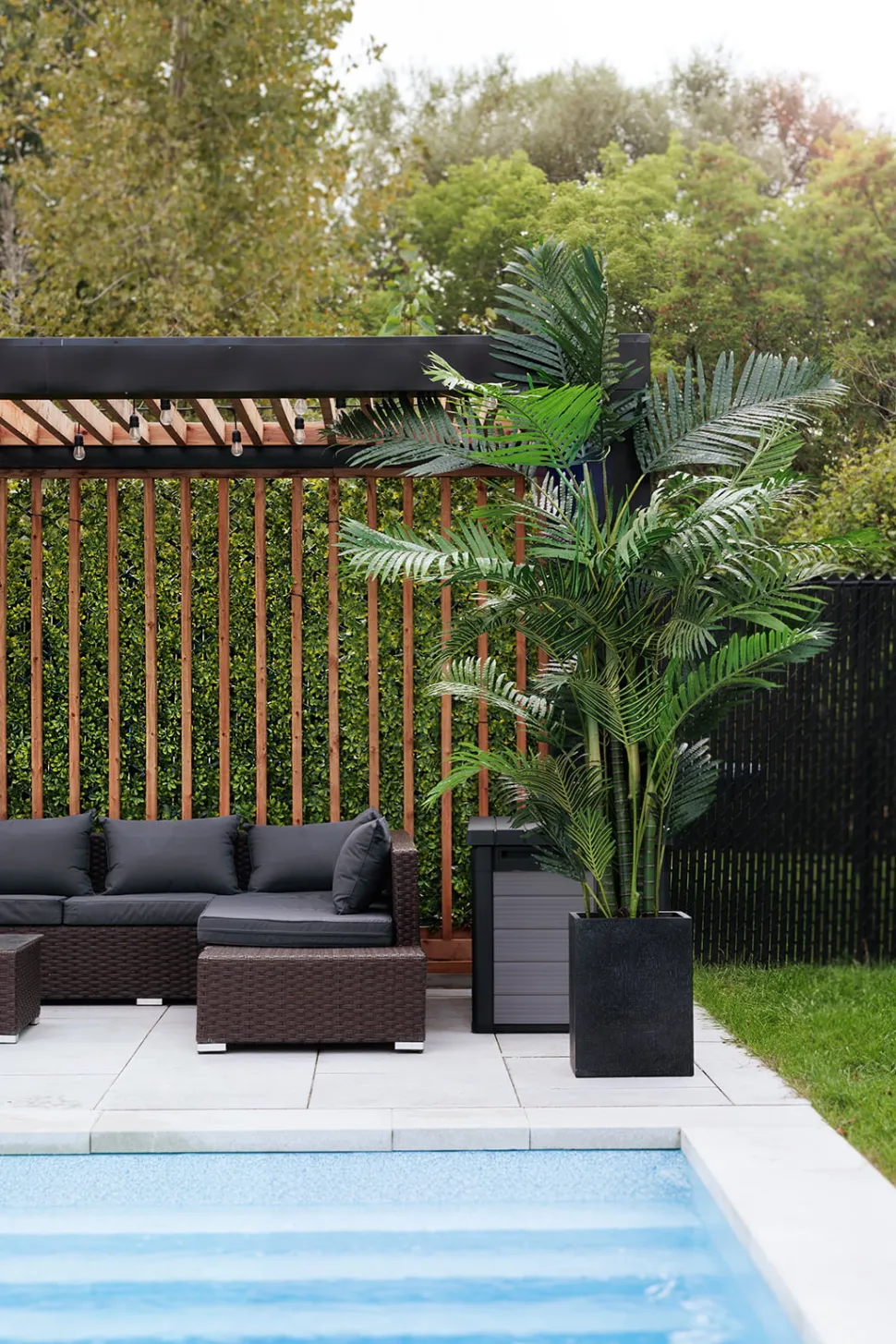 Textured black square planter