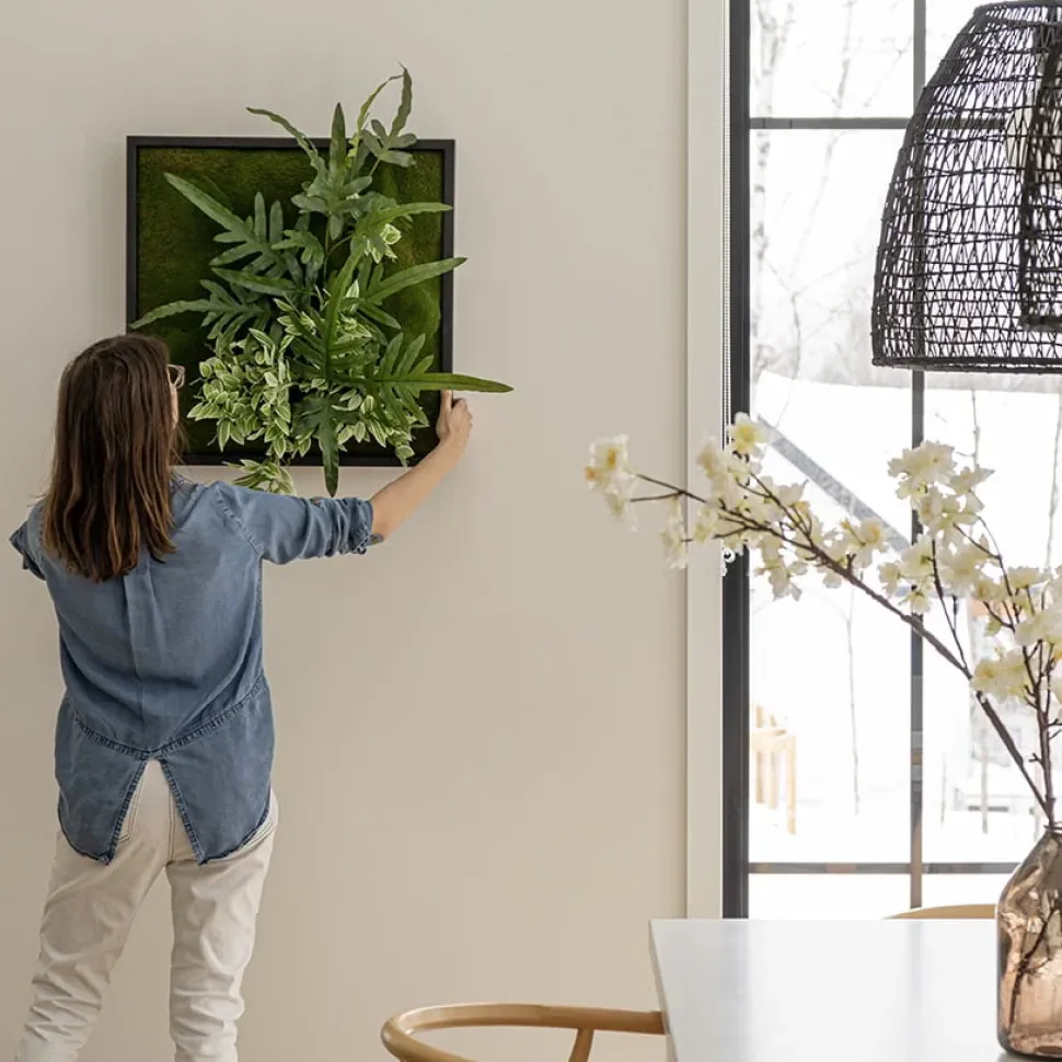 Tropical leaf artificial plant wall, 24 x 24″