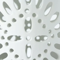 Vase ajouré blanc en céramique, 10 x 6″