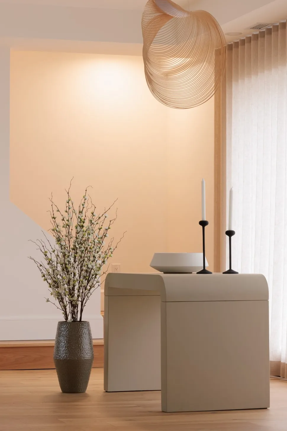 Vase beige taupe fait main en céramique