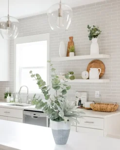 Vase en céramique grise, 10 x 7,5″