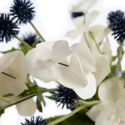 White and blue floral centerpiece